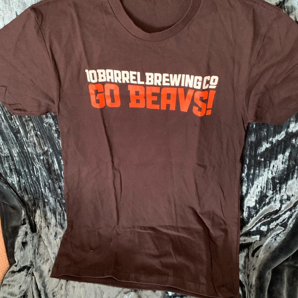 Go Bevers  10 barrel brewery t shirt